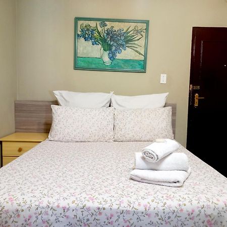 G&G Guesthouse Johannesburg Dış mekan fotoğraf